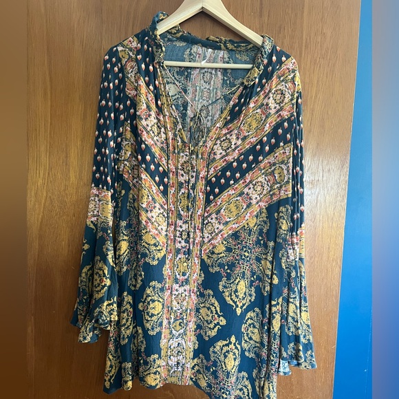 Free People Shirt - Picture 1 of 7
